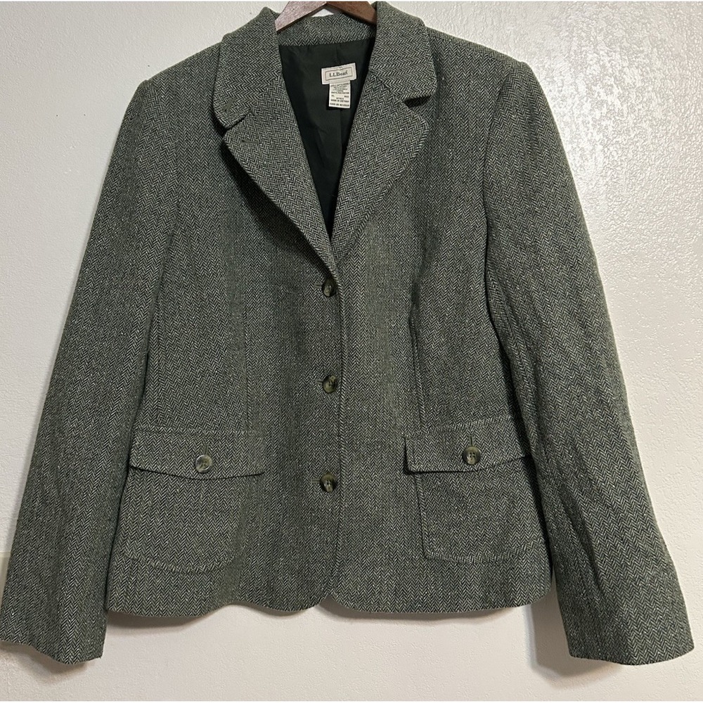 L.L. Bean Women's Herringbone Wool Silk Blazer XL Green 3 Button Lined Academia